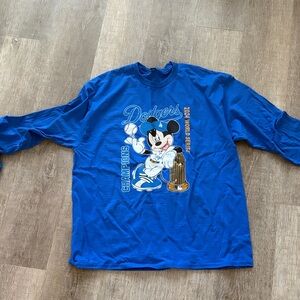 Dodgers Mickey Mouse World Series Champions shirt